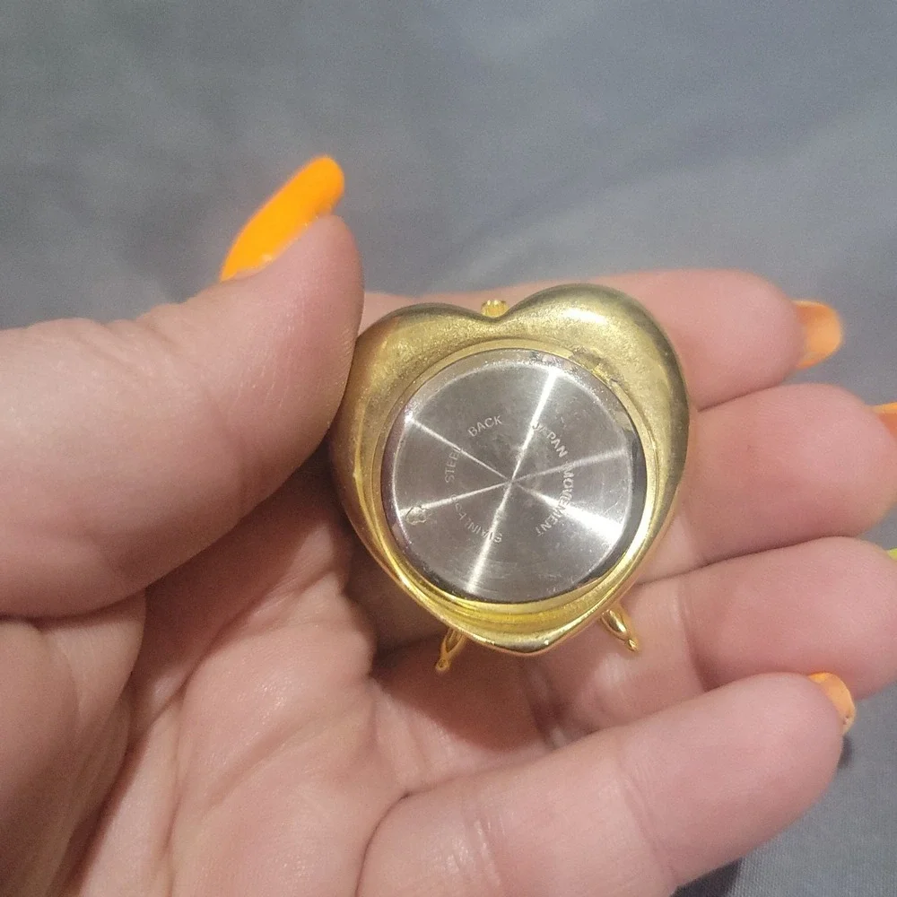 Gold Wheel Heart Mini Desk Watch Gold Tone Figurine Novelty Clock